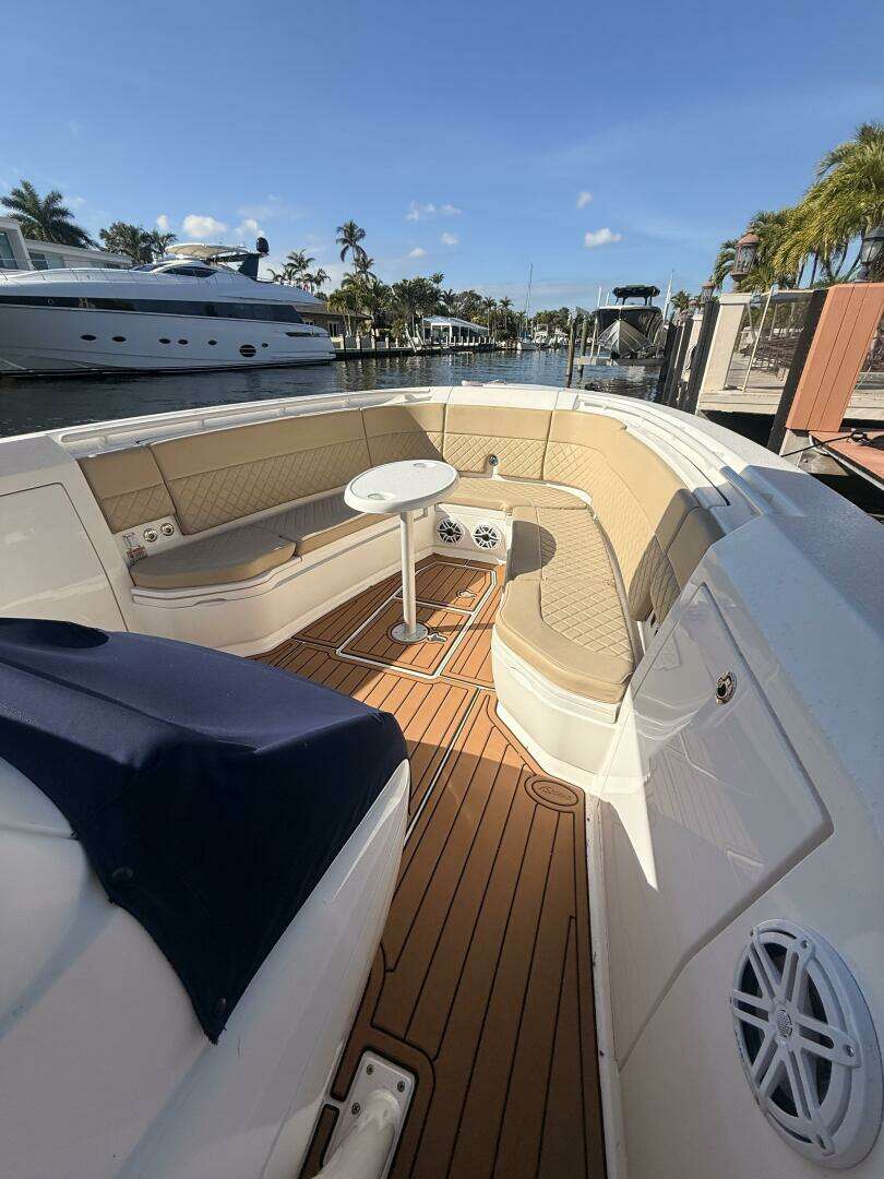 2019 Intrepid 345 Nomad FE - Image 14
