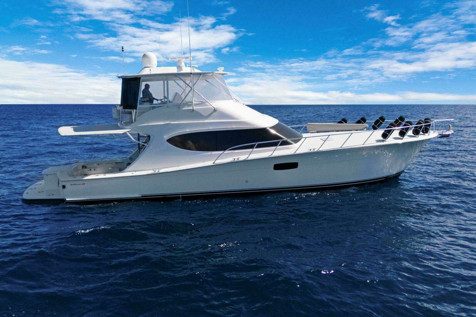 2016 Hatteras GT63 - Image 6