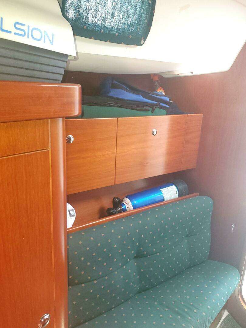 1997 Beneteau Oceanis - Image 11