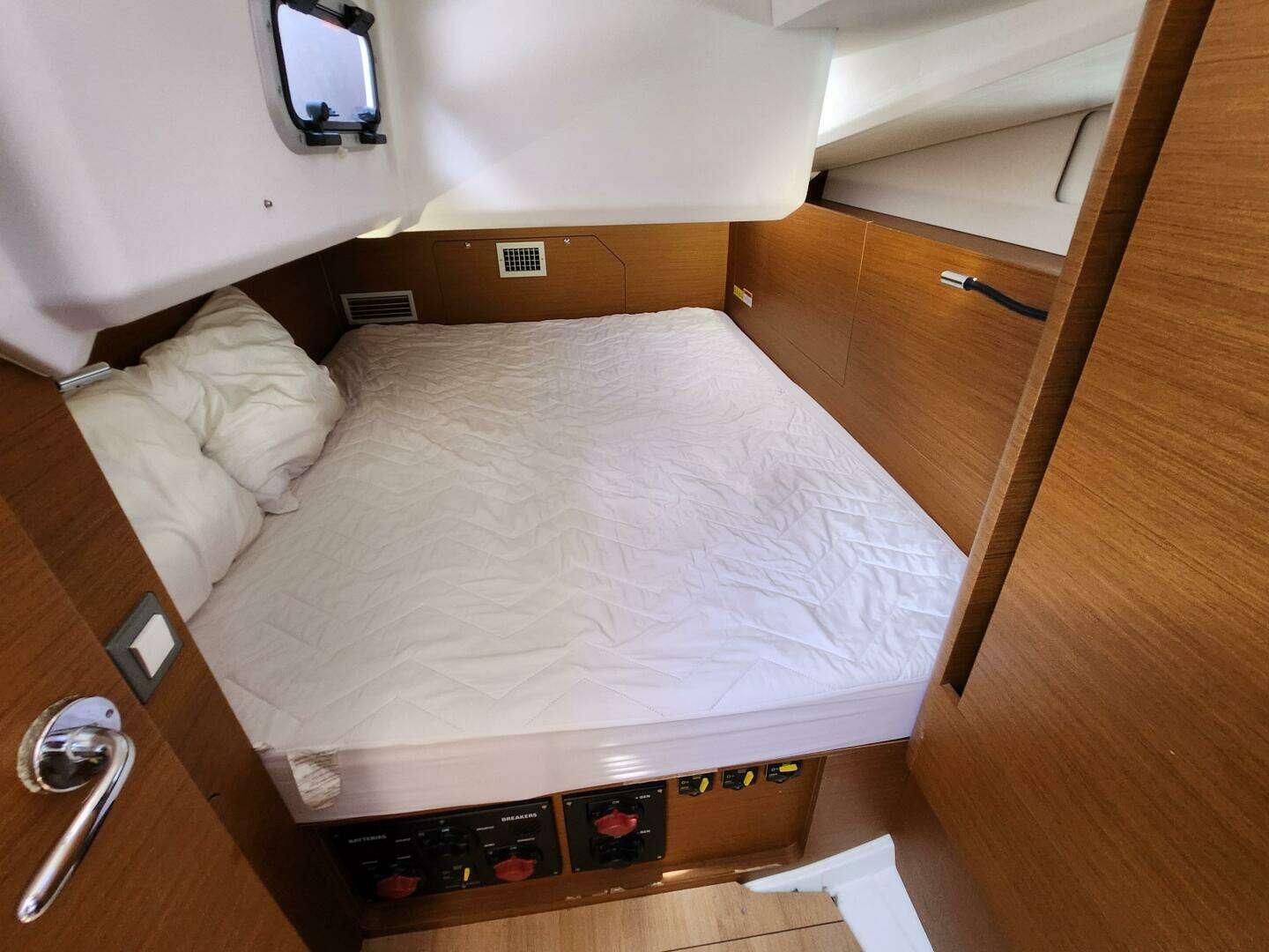 2023 Jeanneau Sun Odyssey 440 - Image 14