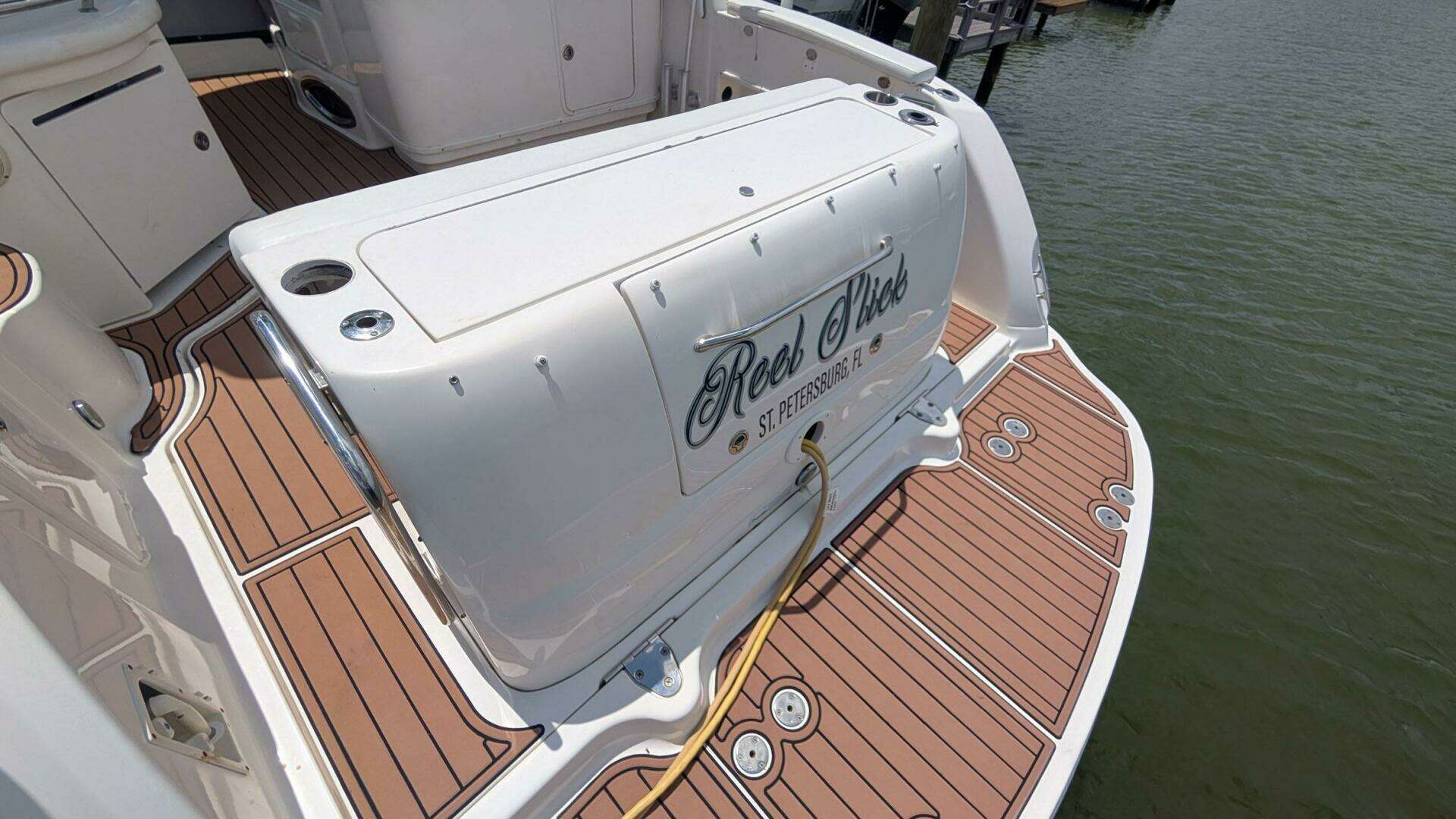 2008 Sea Ray 340 Sundancer Sportsman - Image 3