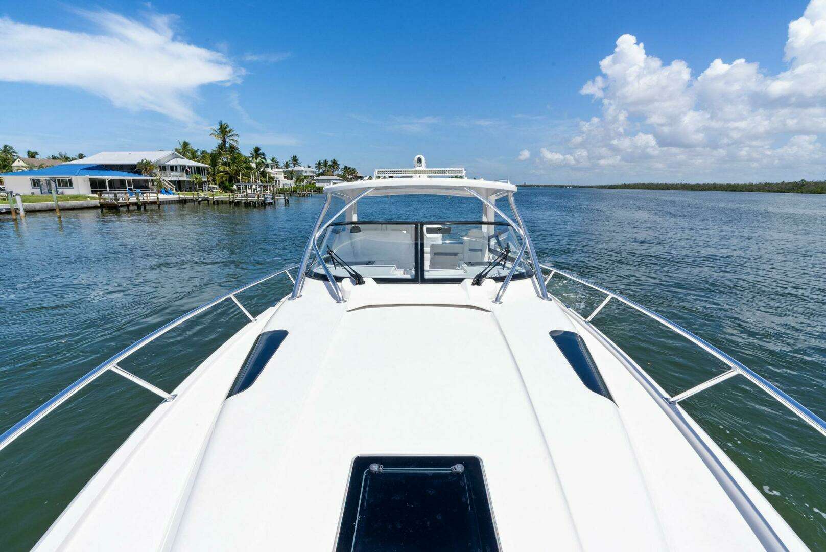 2022 Intrepid 438 Evolution - Image 20