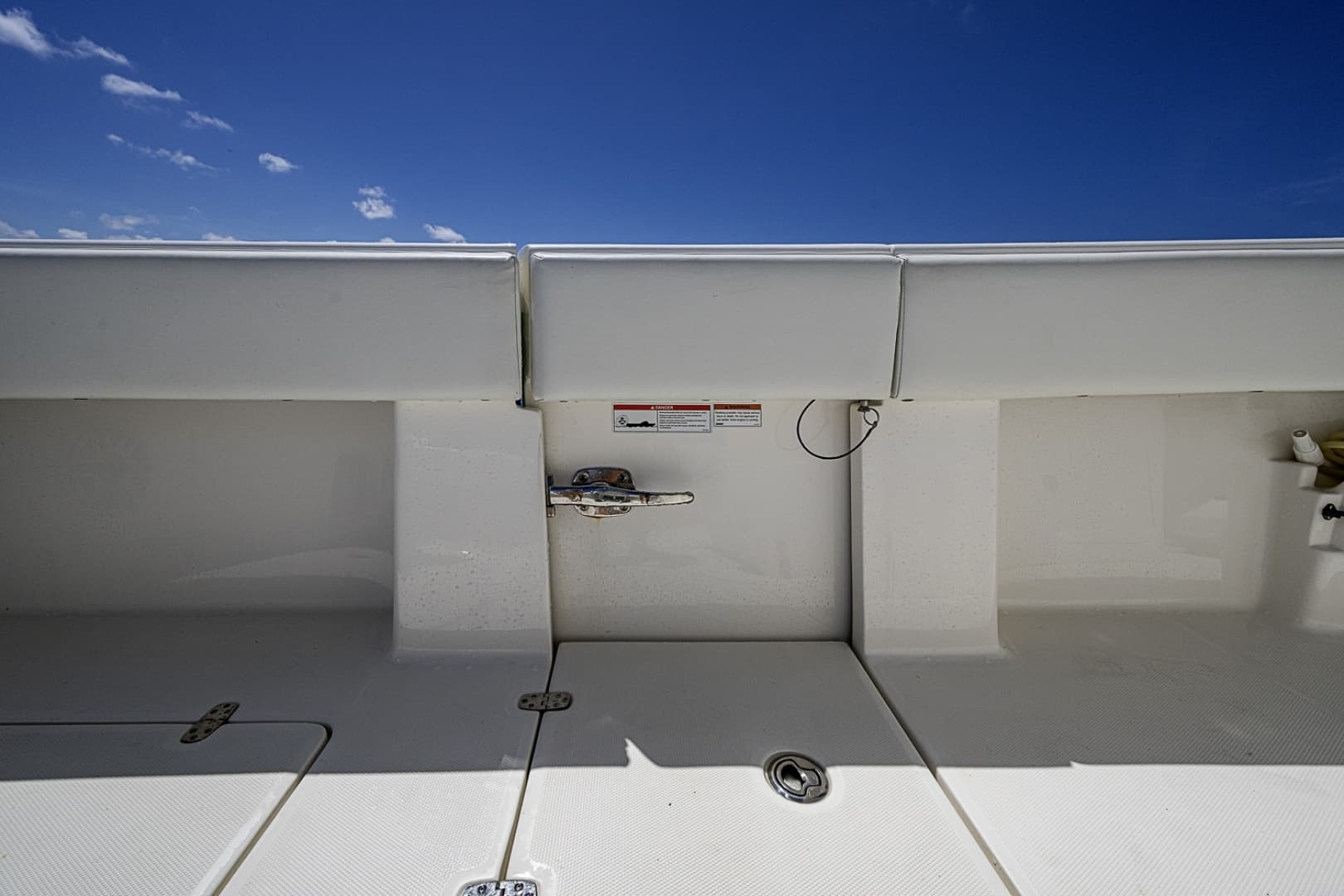 2023 SeaVee 390B - Image 18