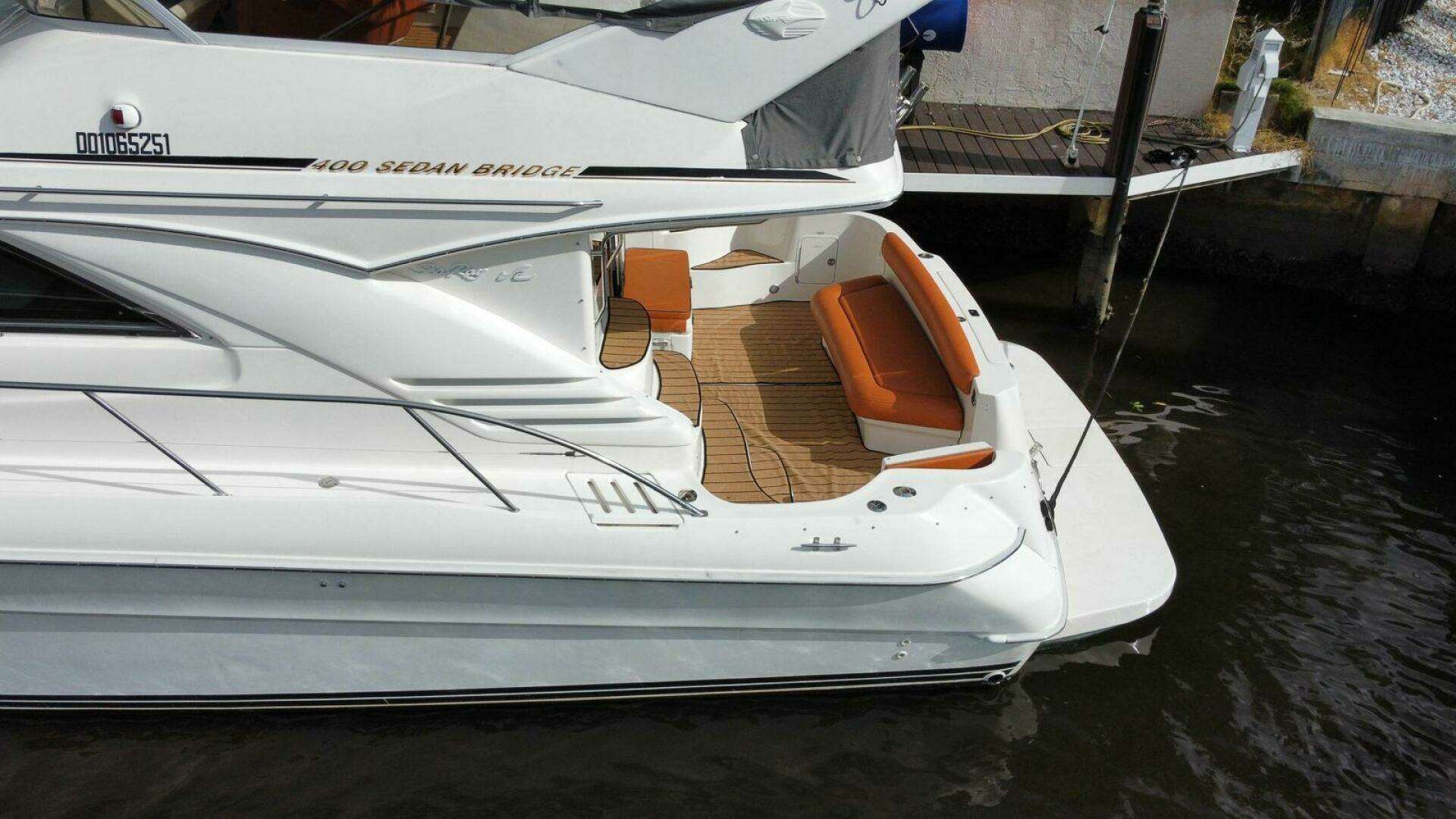 1997 Sea Ray 400 Sedan Bridge - Image 11
