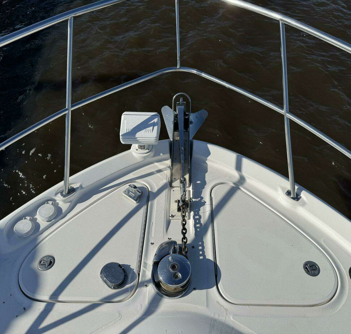 2007 Sea Ray 58 Sedan Bridge - Image 7