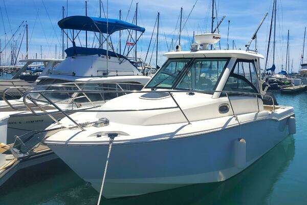 2019 Boston Whaler Conquest - Image 1