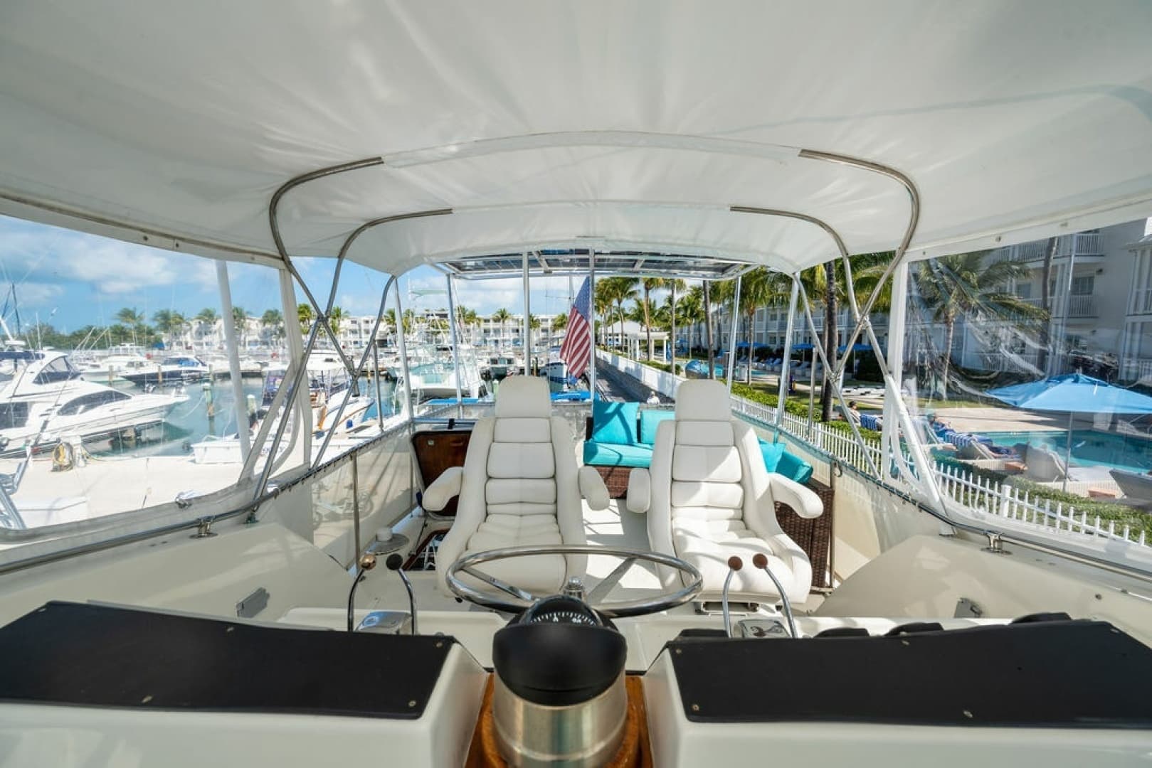 1979 Hatteras Yacht Fish - Image 27