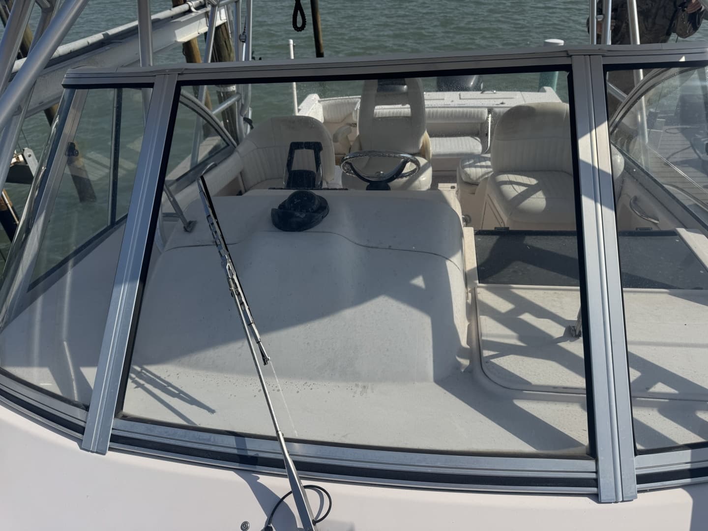 2007 Grady-White 305 Express - Image 36