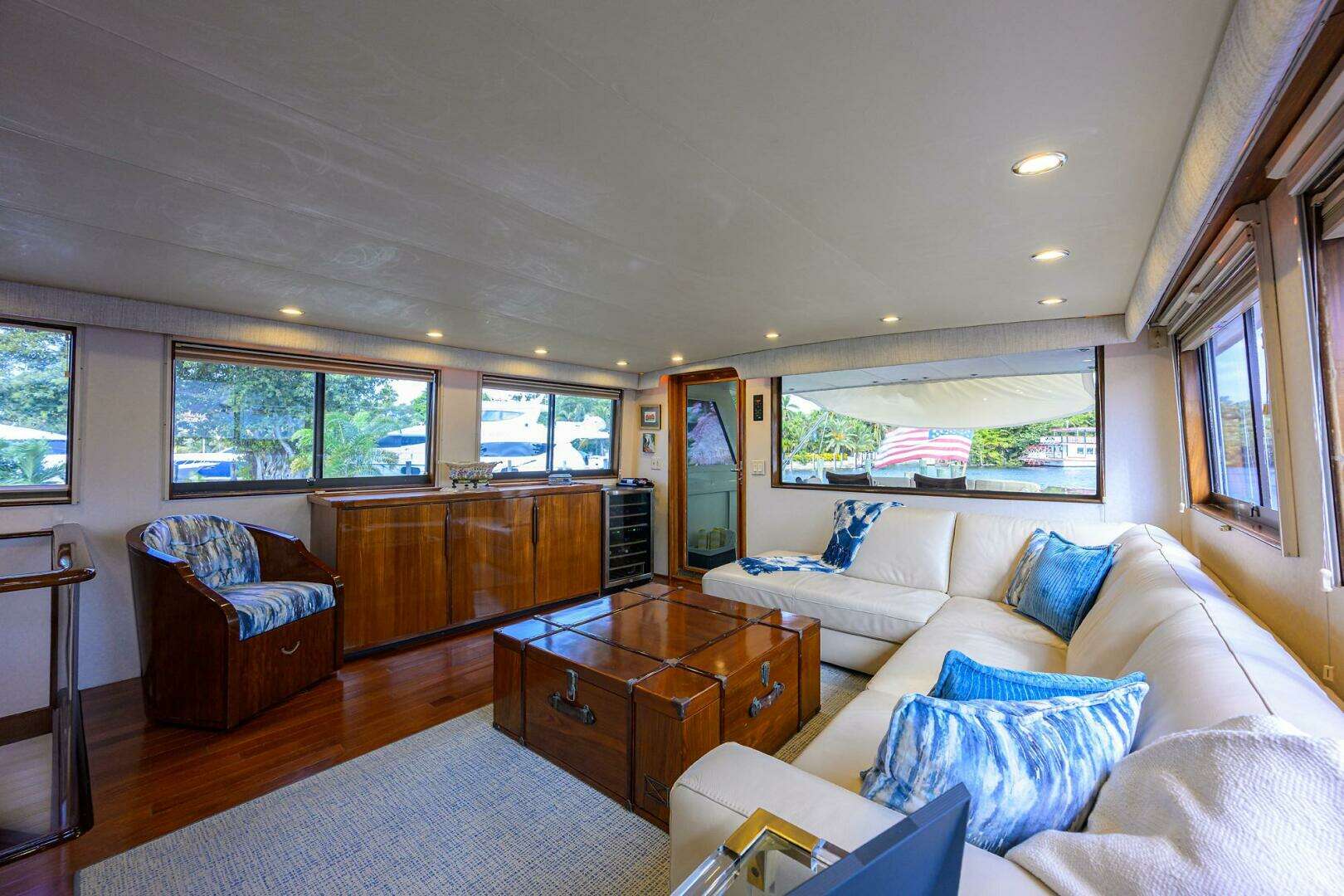 1991 Hatteras 78 Cockpit Motor Yacht - Image 45