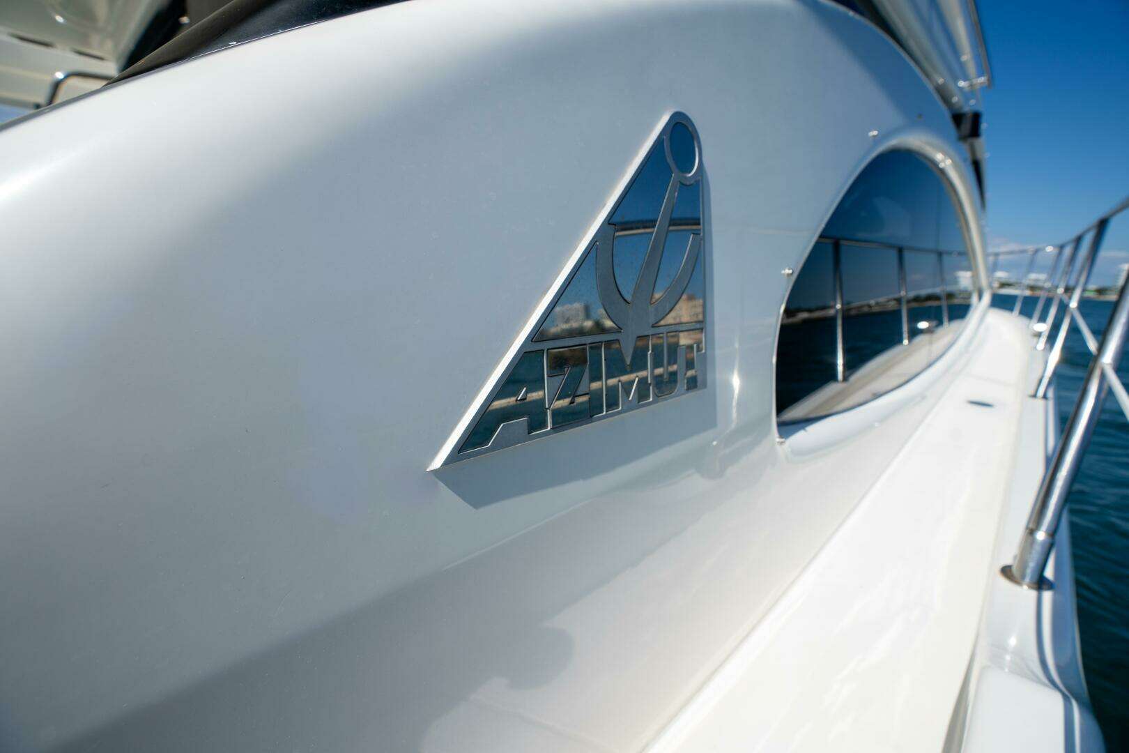 2001 Azimut 46 - Image 24