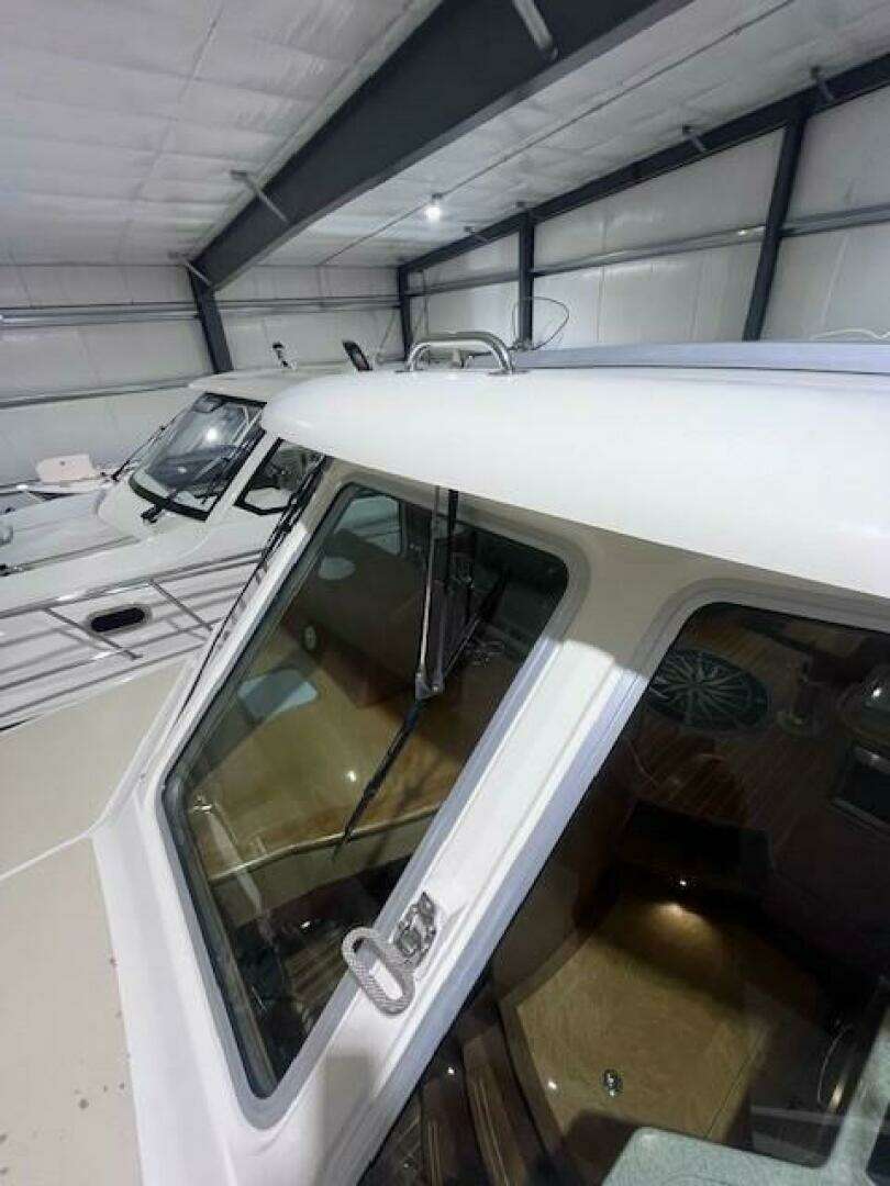 2011 Sabre 40 Sedan - Image 66