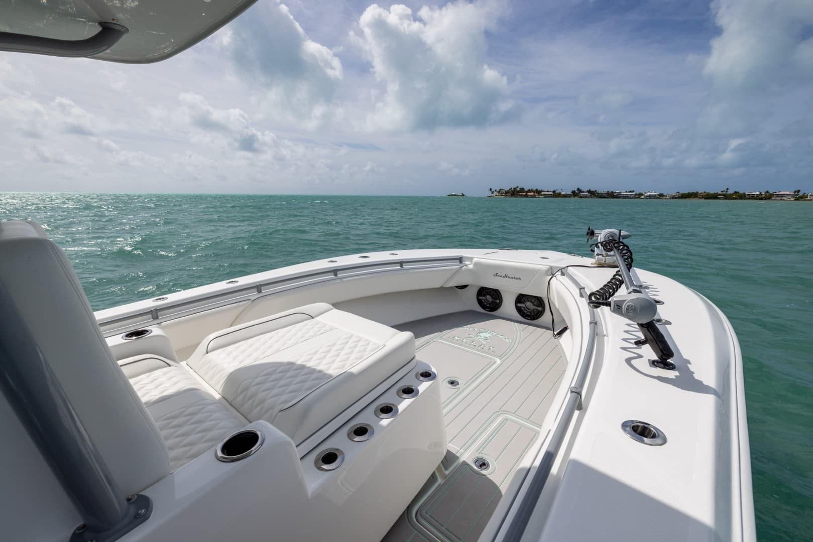 2025 SeaHunter Floridian - Image 12