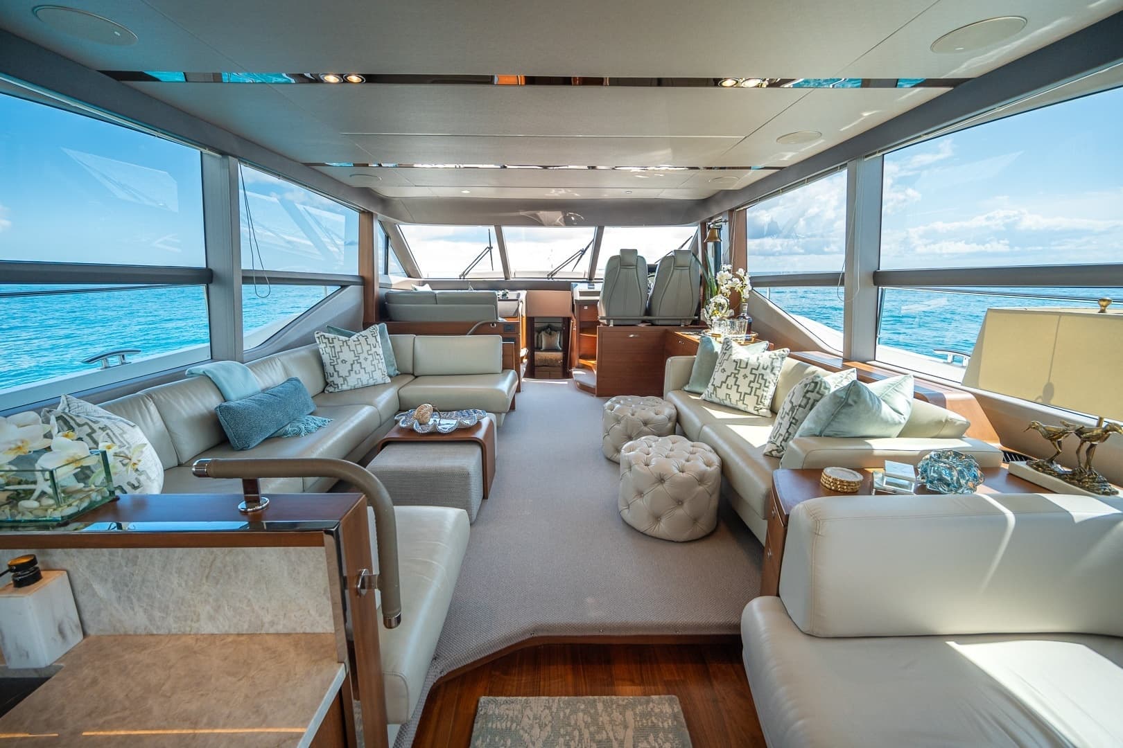 2017 Princess 68 Flybridge - Image 27