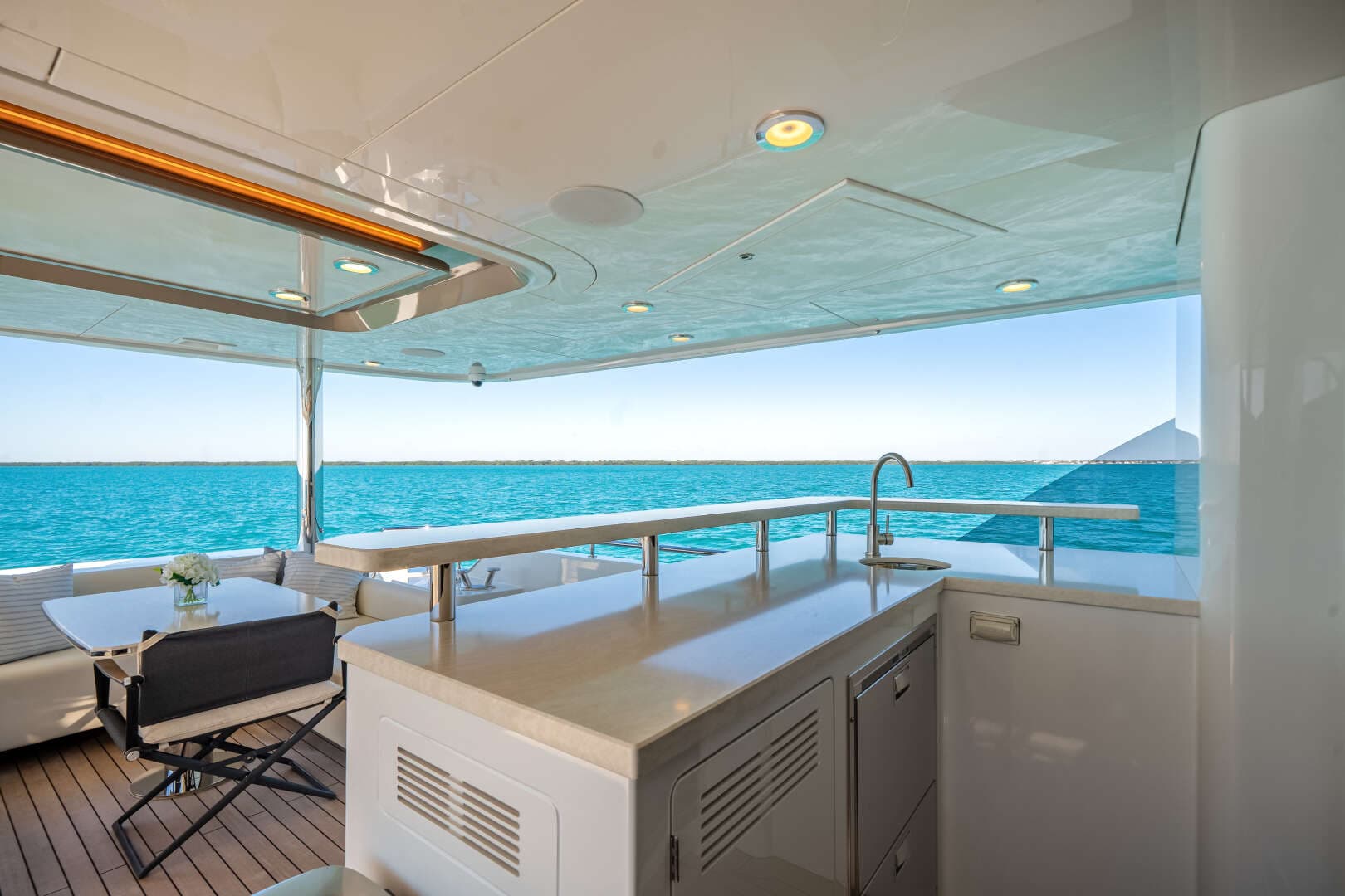 2022 Ocean Alexander 37L - Image 19