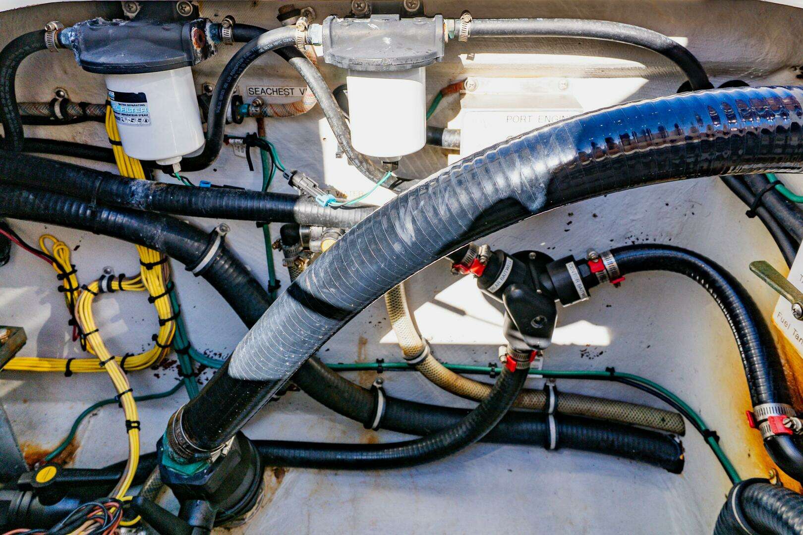 2012 SeaVee 390B - Image 46