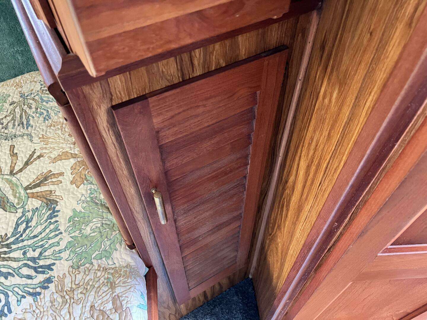 1979 Viking 35 Convertible - Image 26