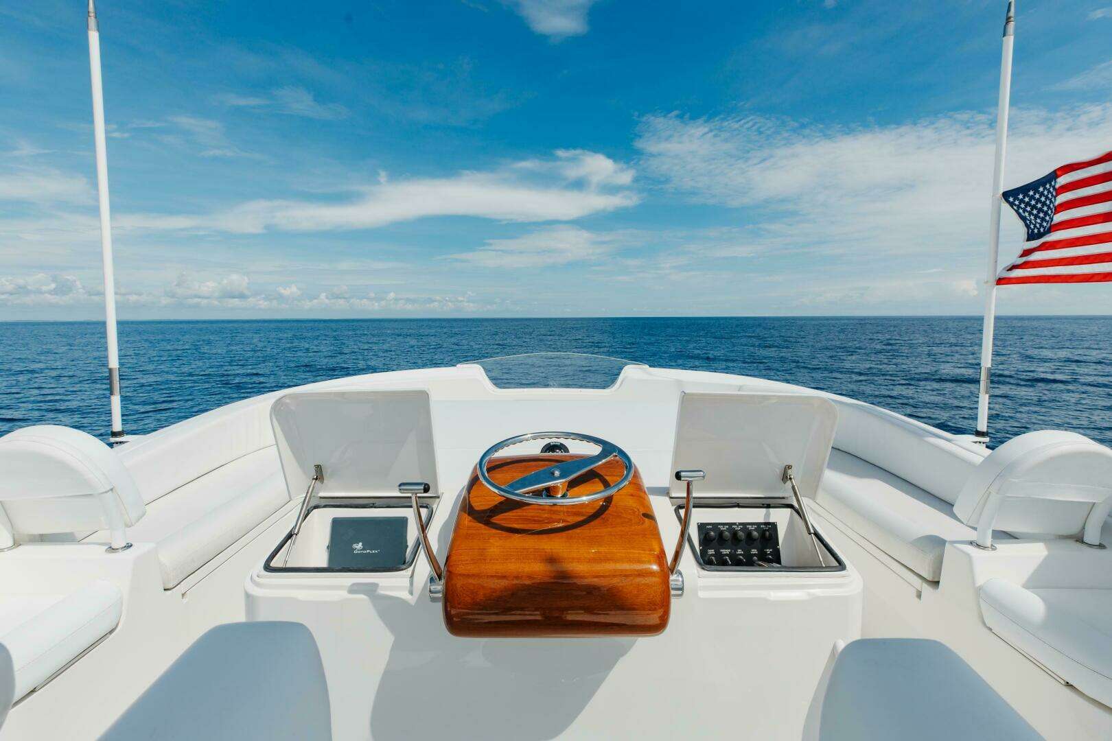 2012 Viking 76 Enclosed Flybridge - Image 40