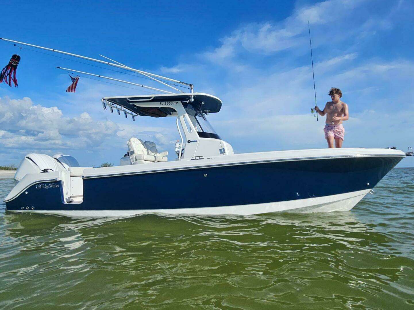 2023 Edgewater 262CC - Image 6