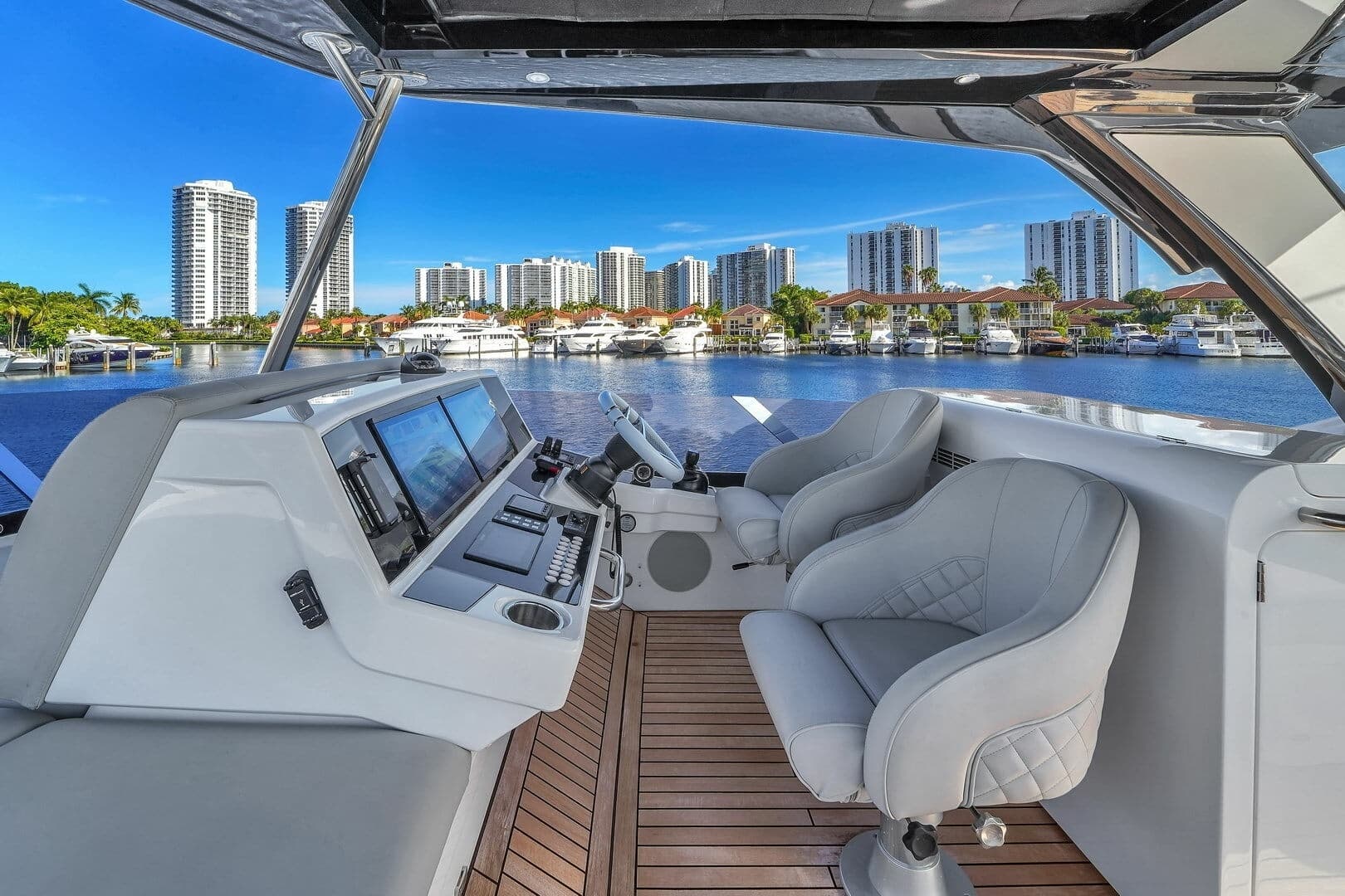 2023 Sunseeker Manhattan 68 - Image 31