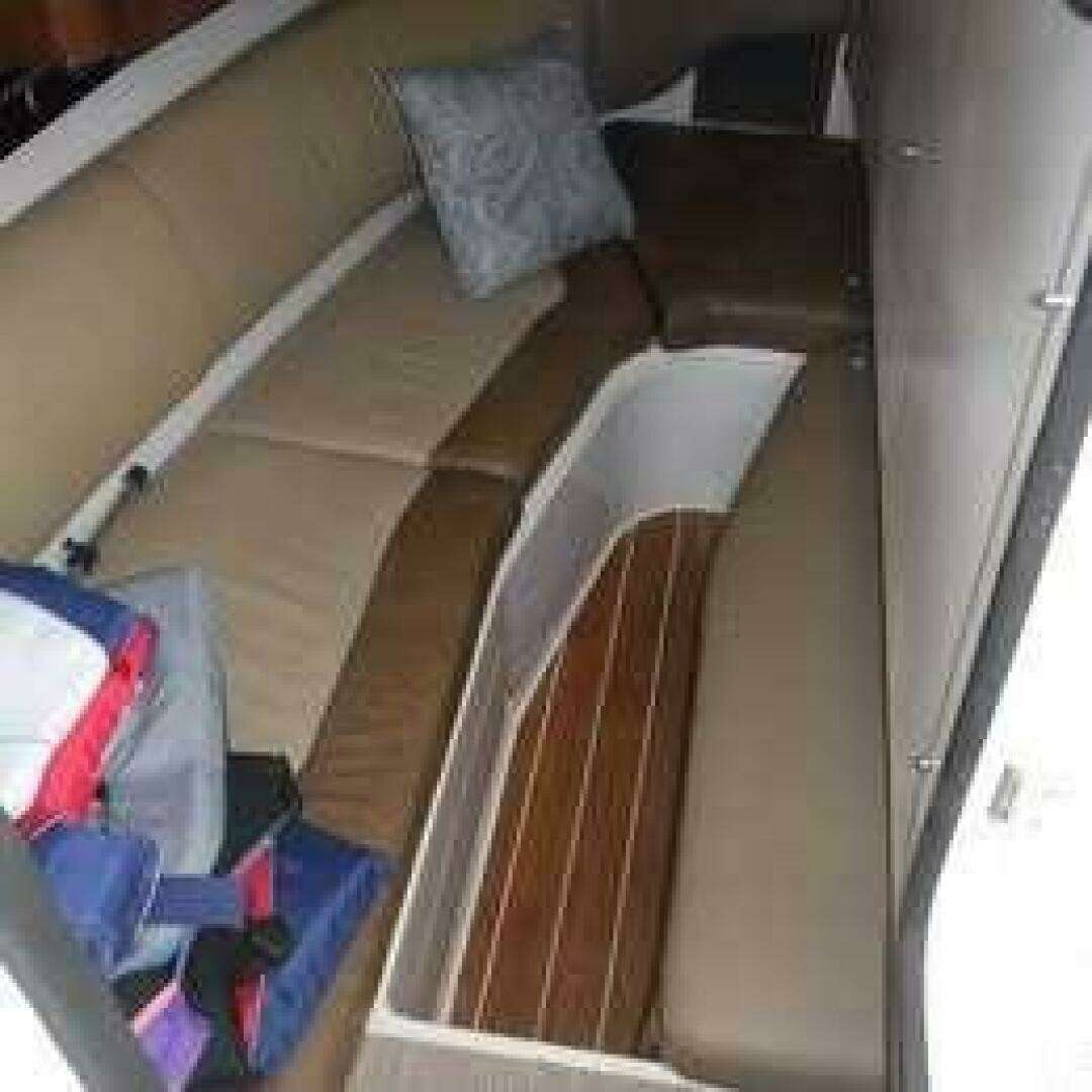2014 Grady-White 335 Freedom - Image 10