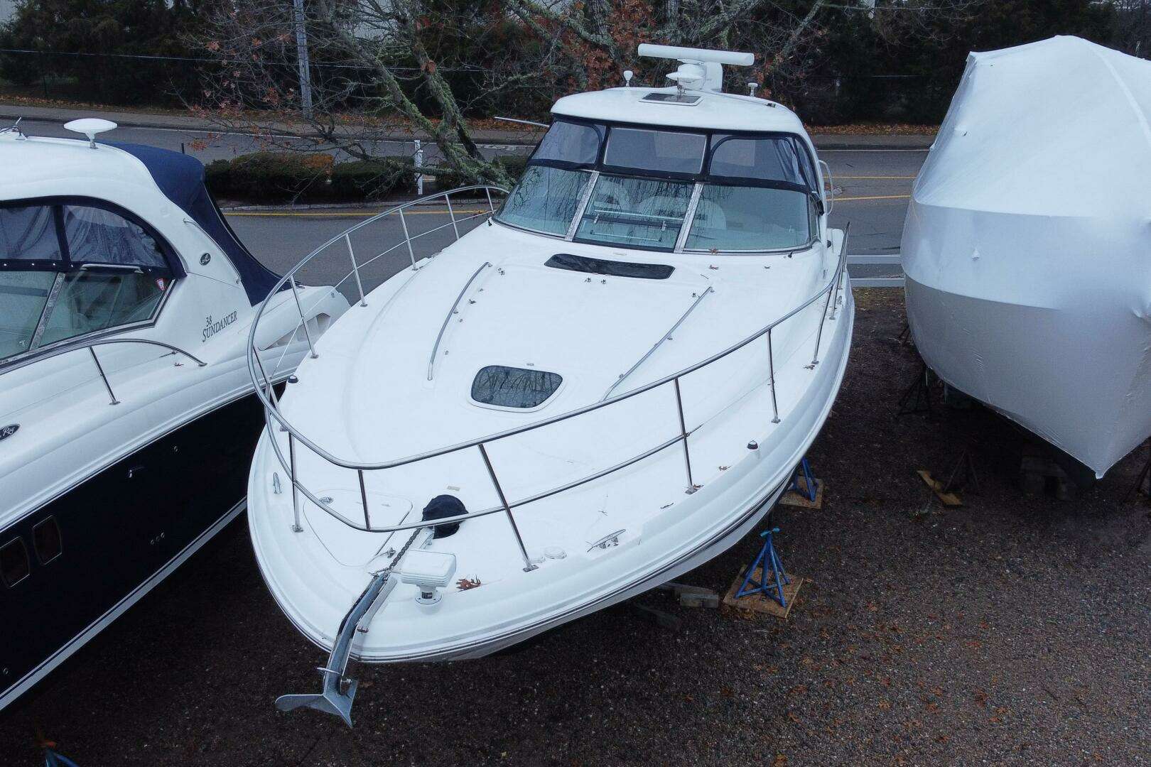 2007 Sea Ray 400 Sundancer - Image 5