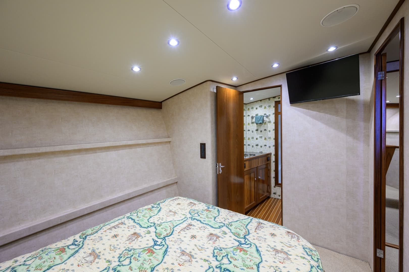 2001 Rybovich 60 Convertible - Image 36