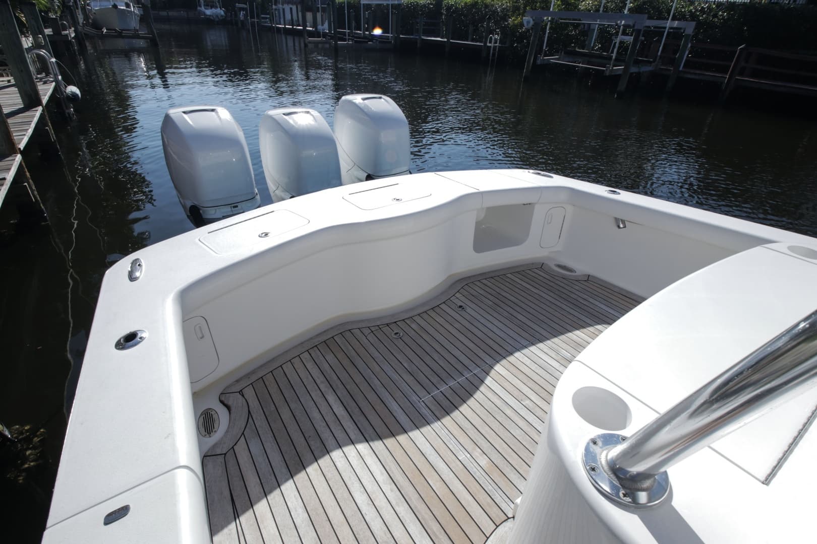2018 Winter Custom Yachts Center Console - Image 20
