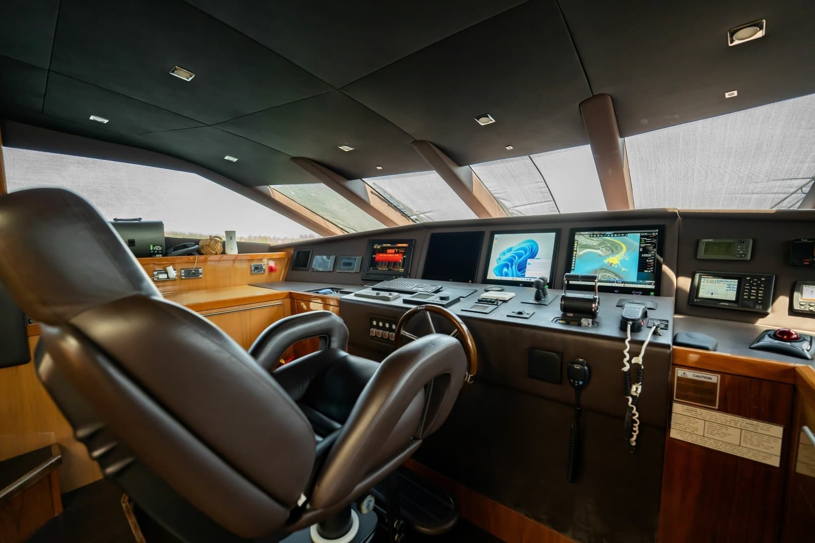 2010 Sunseeker 34 Metre Yacht - Image 39