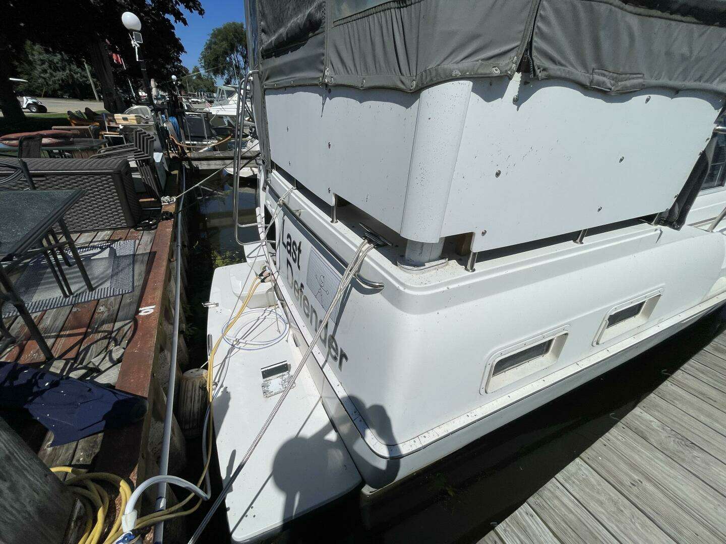 1994 Silverton 34 Motor Yacht - Image 3