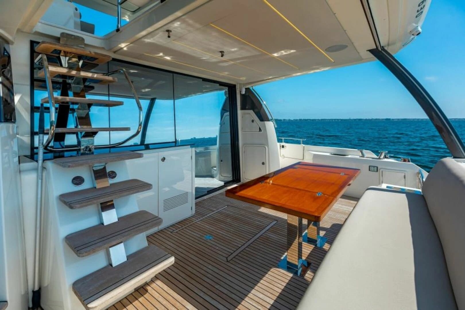 2020 Prestige 630 Flybridge - Image 58