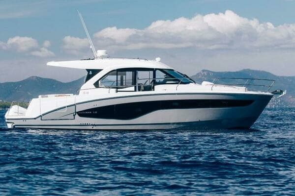 2026 Beneteau Antares 12 Coupe