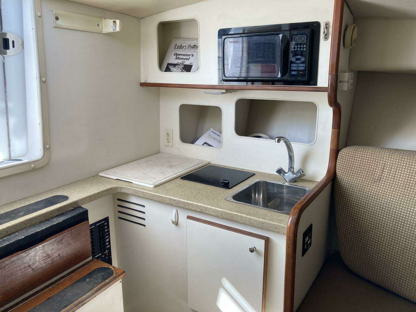 2006 Luhrs 280 Express Open - Image 16