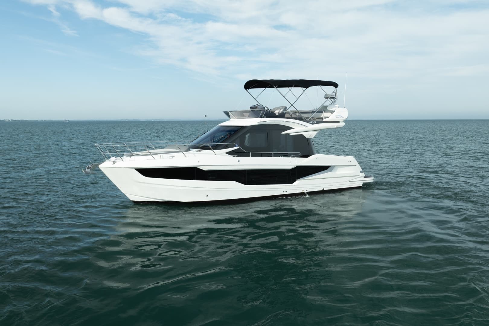 2023 Galeon 400 Flybridge - Image 5