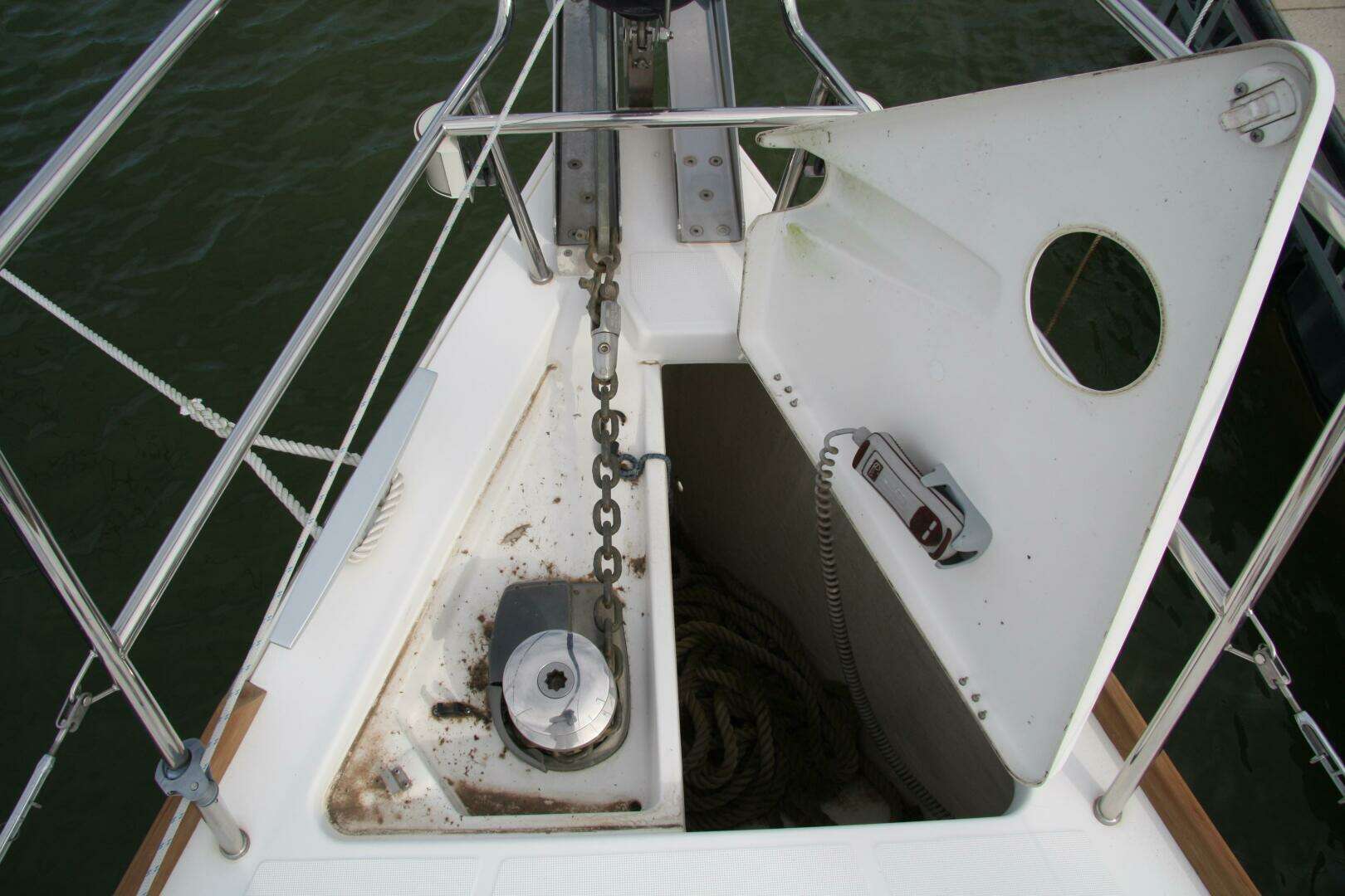 2013 Beneteau Oceanis 41 - Image 76