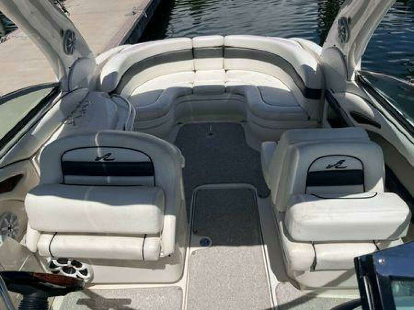 2007 Sea Ray 290 SLX - Image 6