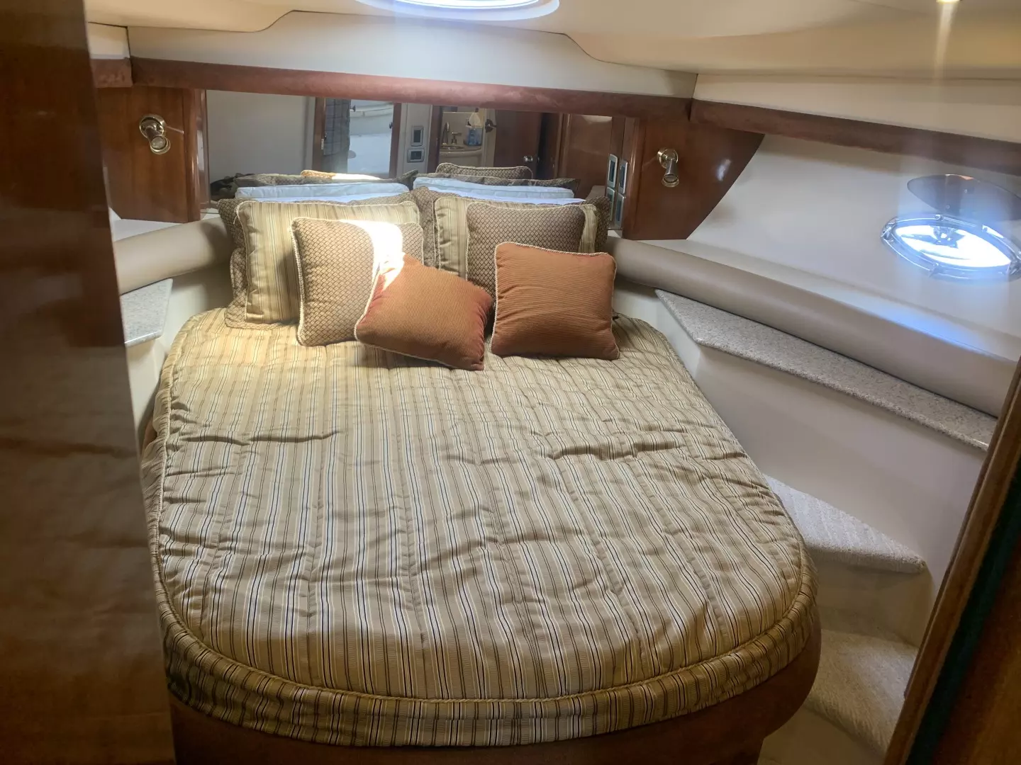 2007 Meridian 459 Motoryacht - Image 25