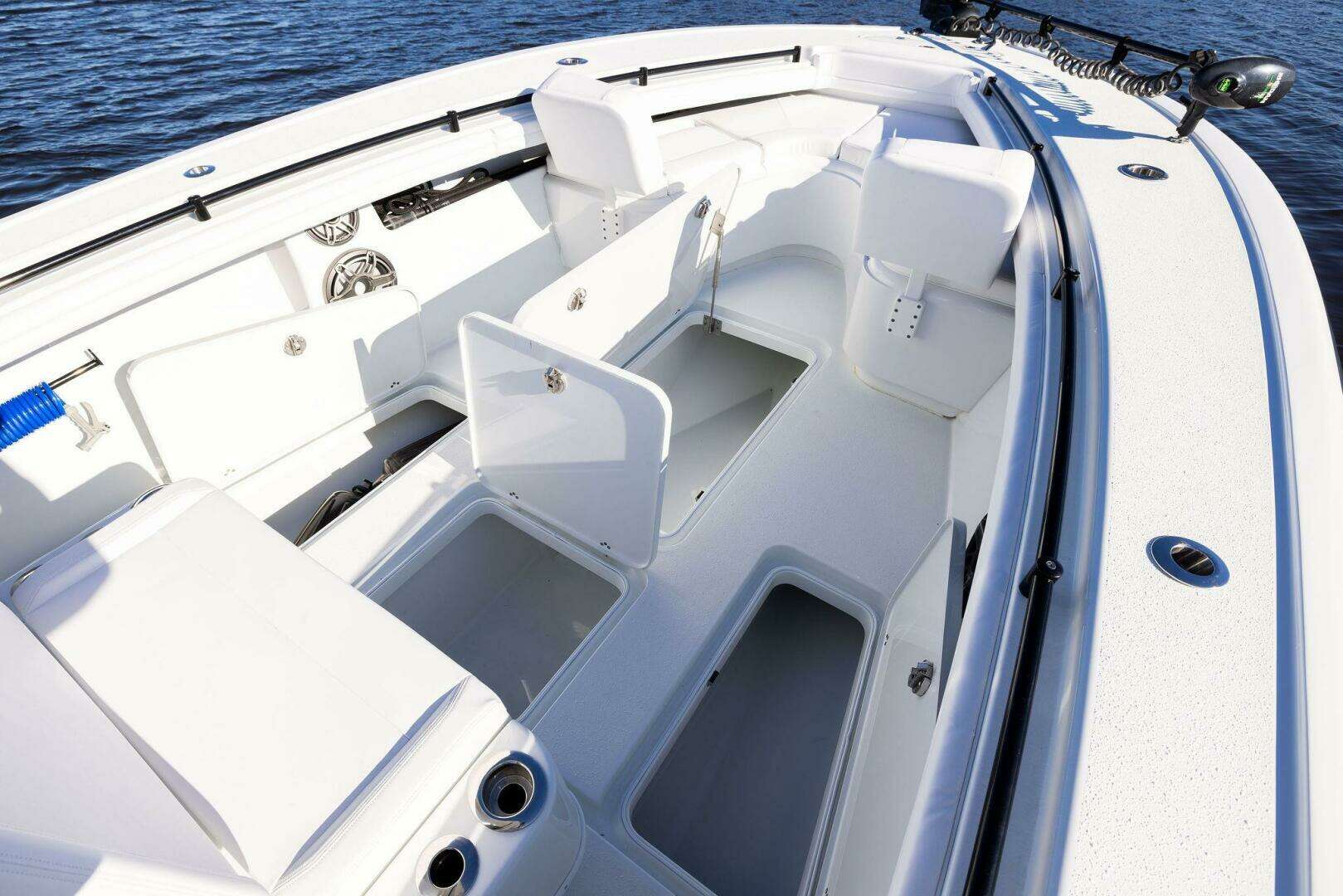 2023 Yellowfin 32 Offshore - Image 53