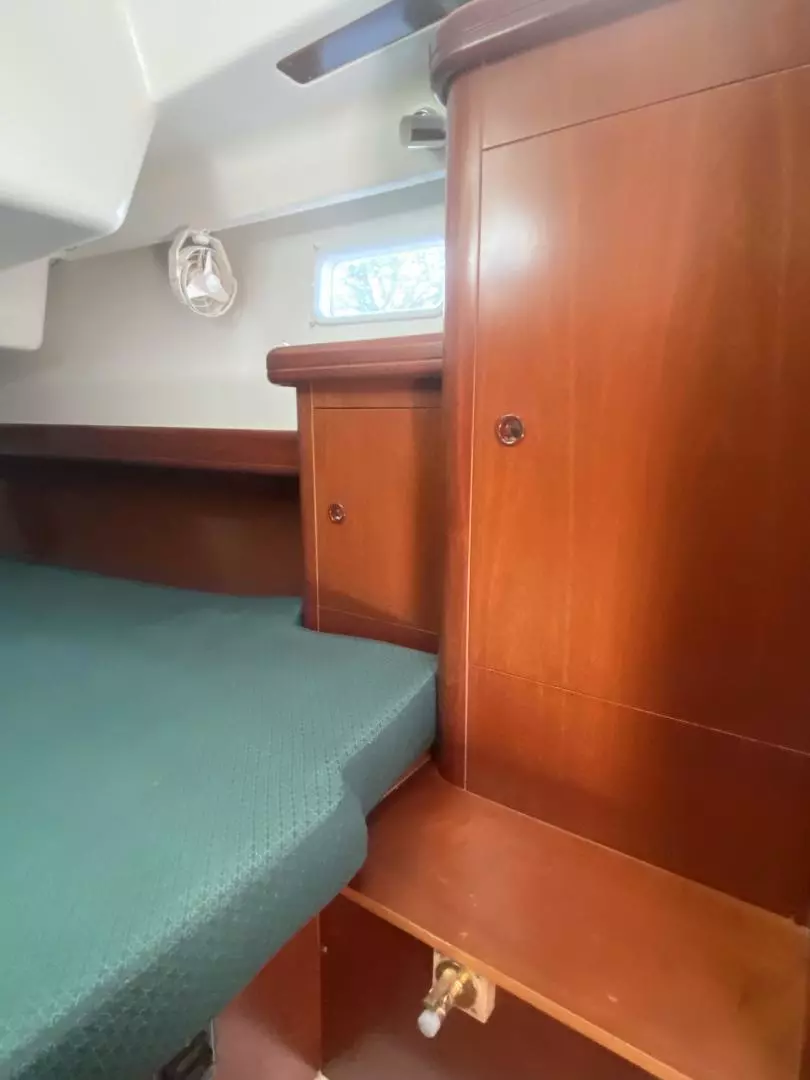 2004 Beneteau 473 - Image 50