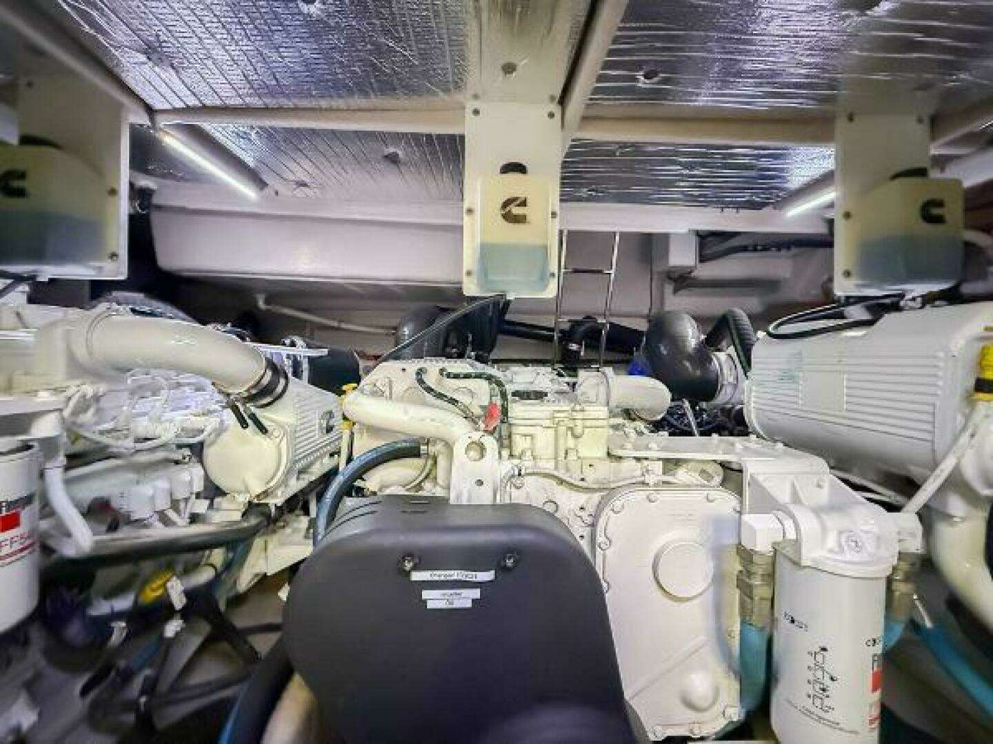 2018 Sea Ray L590 Fly - Image 39