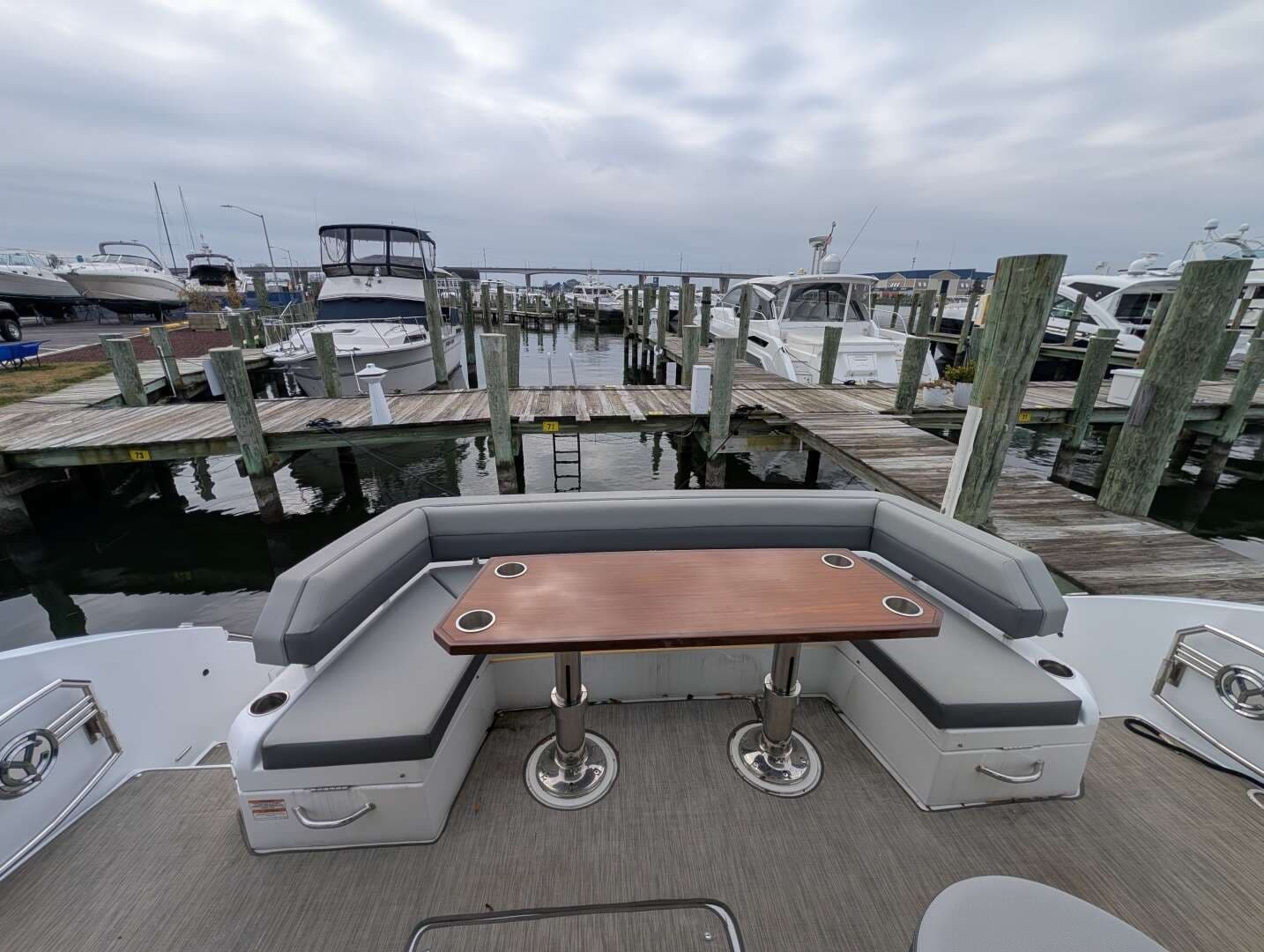 2022 Cruisers Yachts 54 Cantius - Image 56