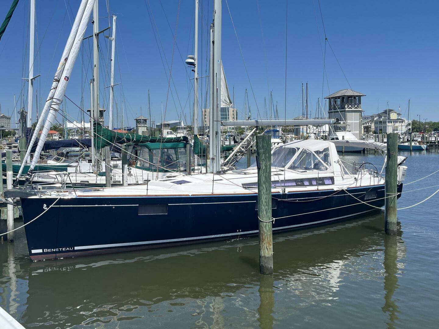 2013 Beneteau Oceanis 48 - Image 2