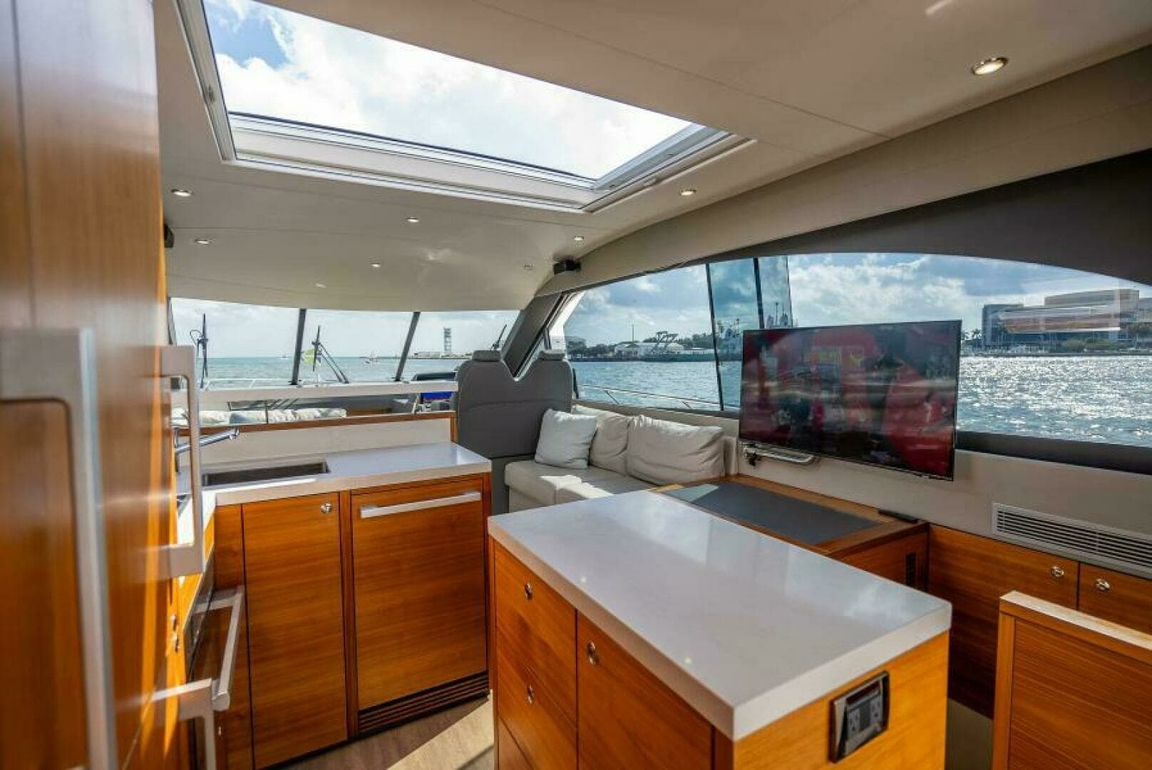 2021 Maritimo X50 - Image 15