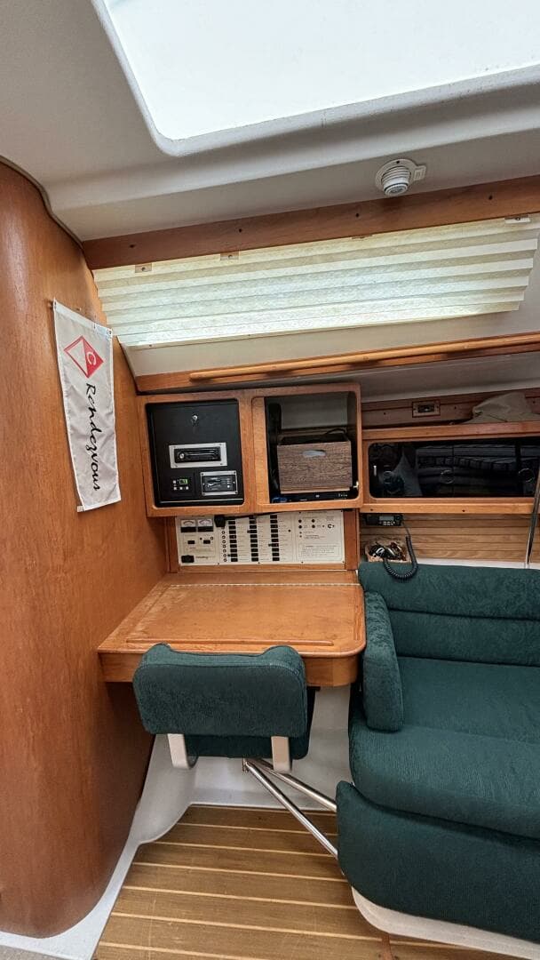 1997 Catalina 400 - Image 11