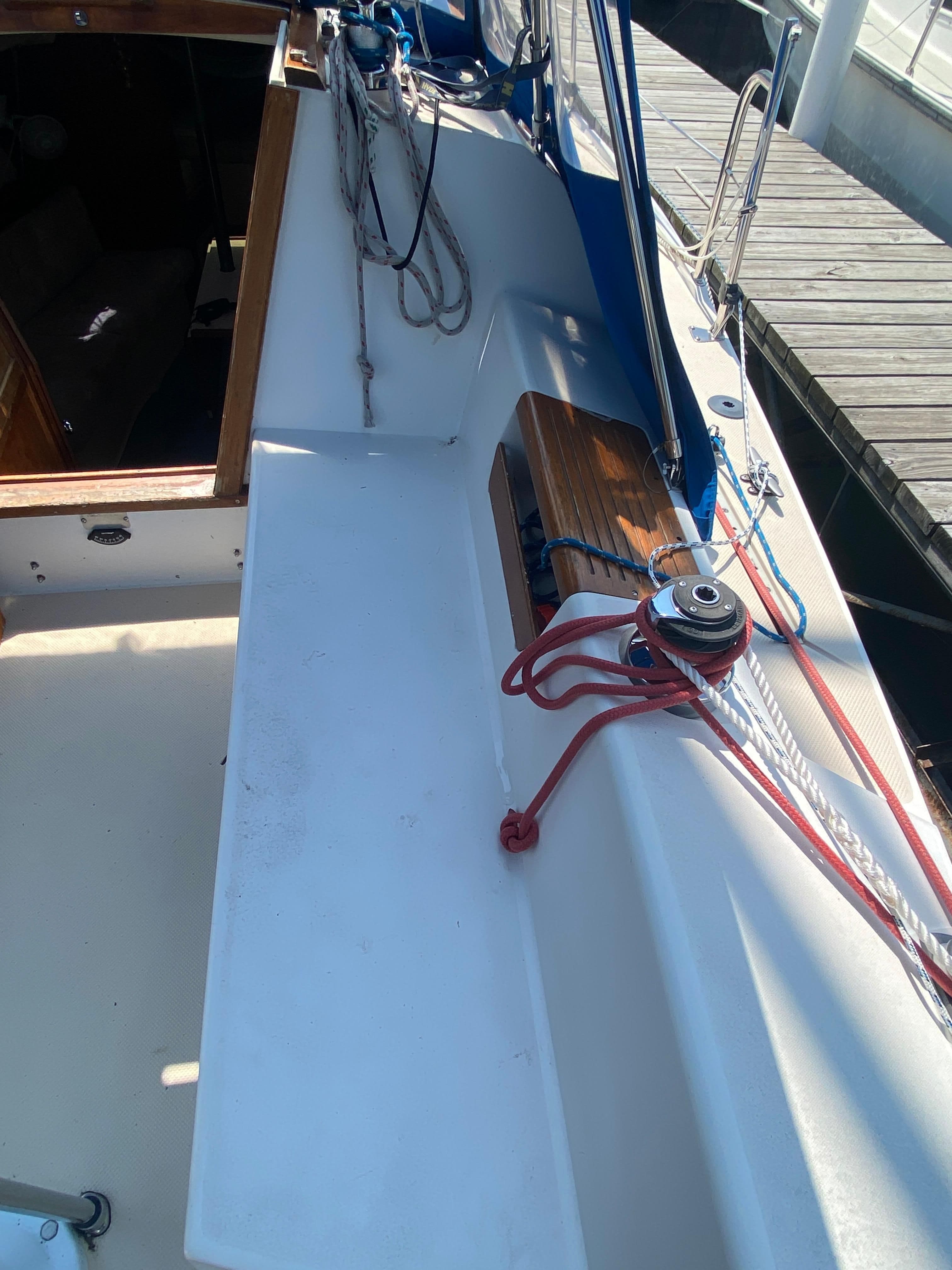 1990 Catalina 28 - 40