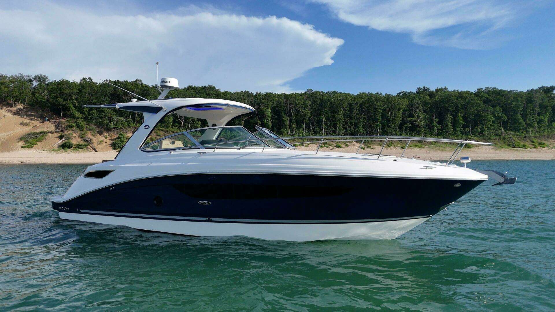 2019 Sea Ray 350 Sundancer - Image 7