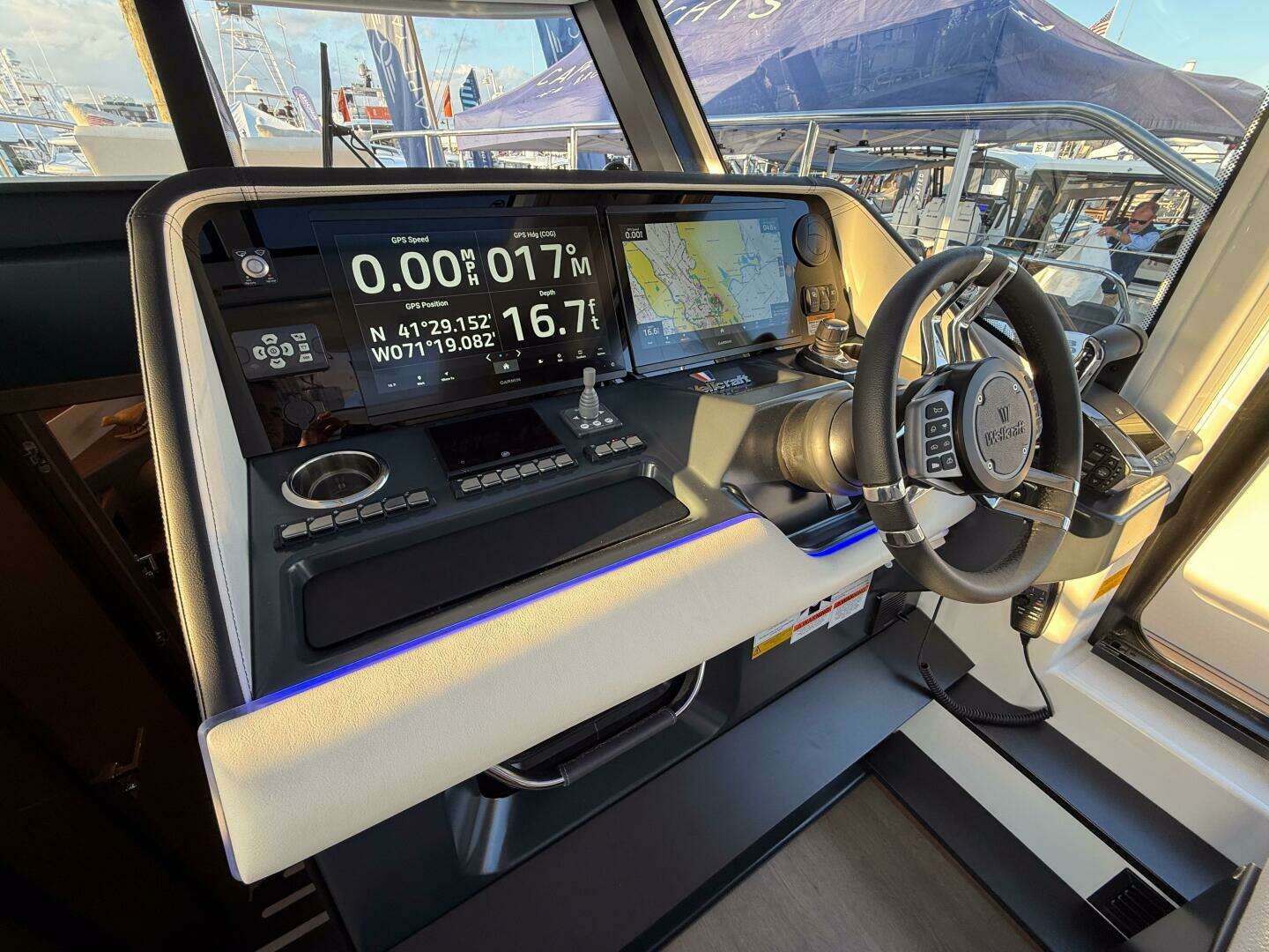 2026 Wellcraft 44 Explorer - Image 5