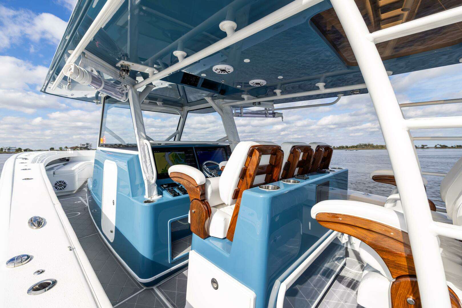 2024 Yellowfin — - Image 34