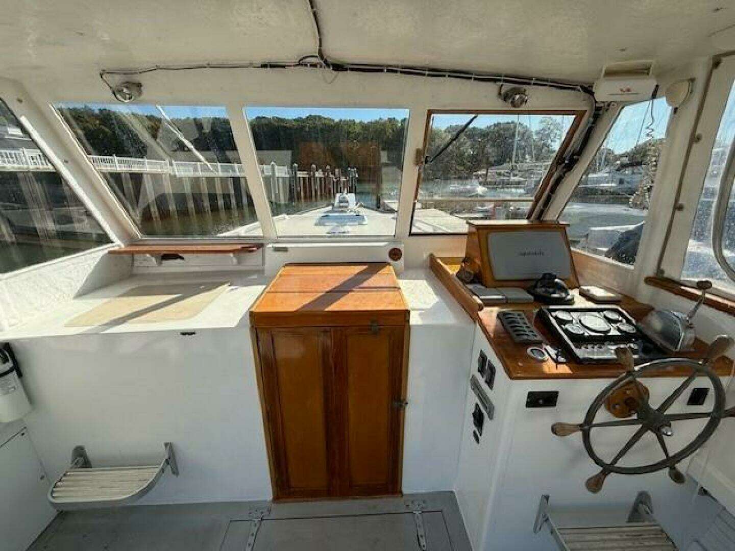 1975 Jarvis Newman — - Image 30