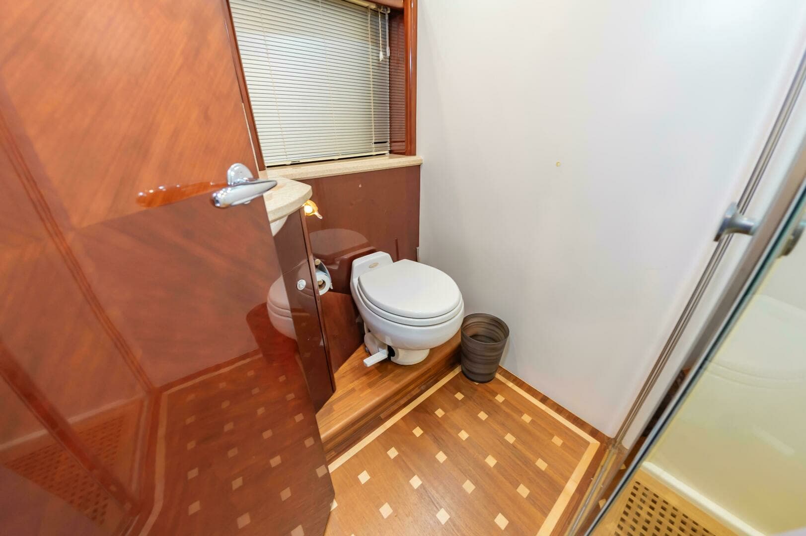 2006 Princess 75 - Image 92