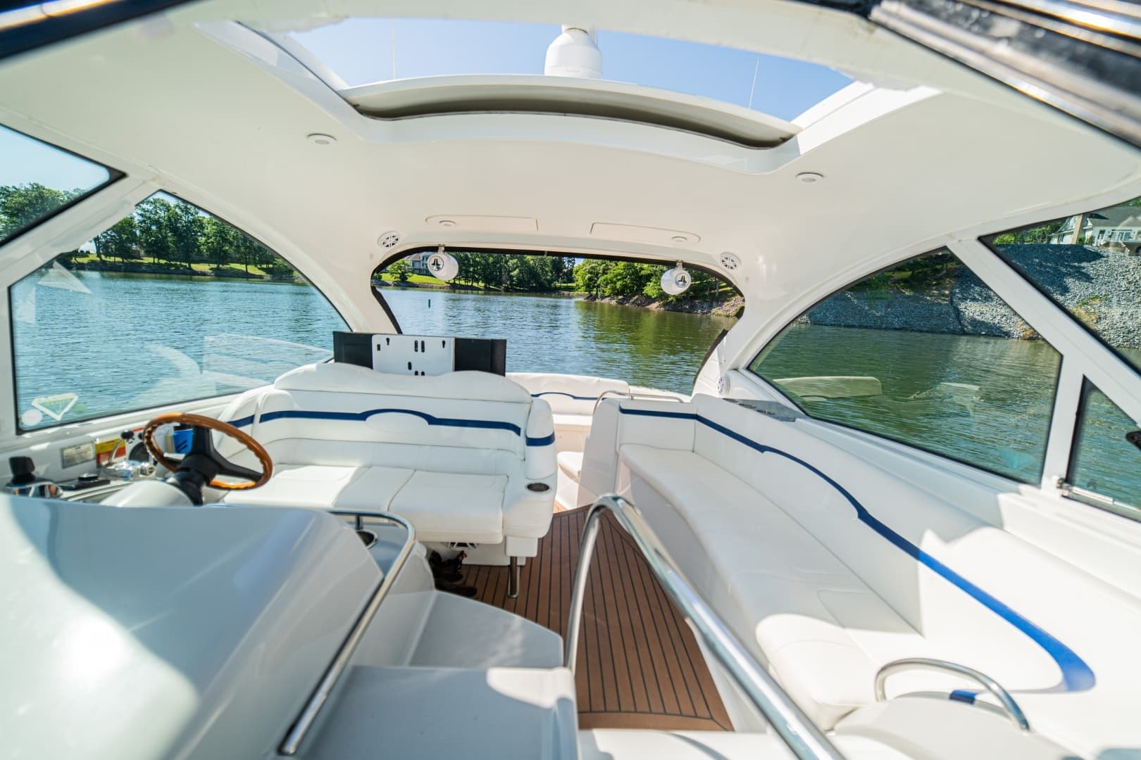 2008 Formula 45 Yacht - Image 34